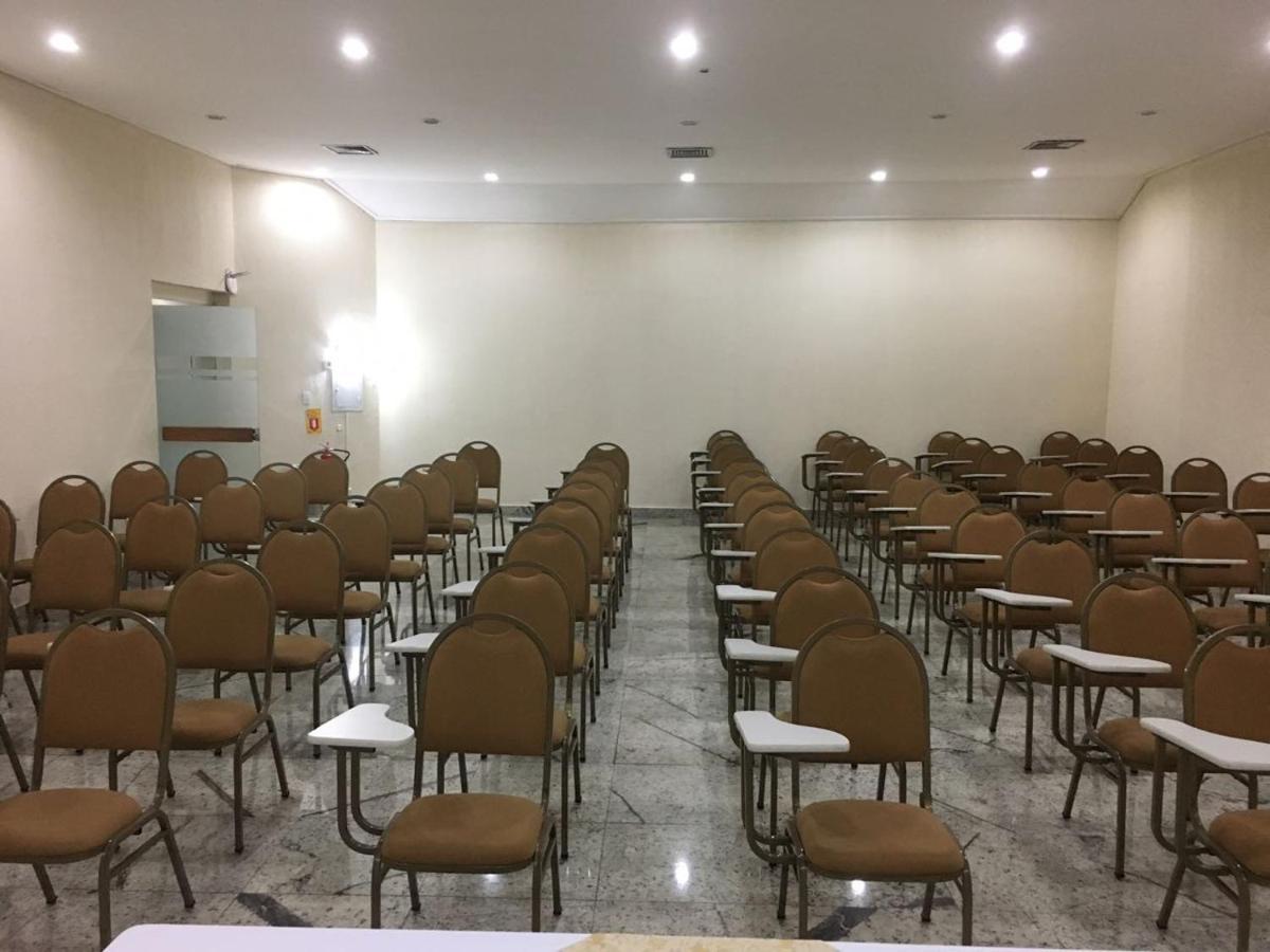 Hotel Golden Park Curitiba By Nacional Inn Luaran gambar