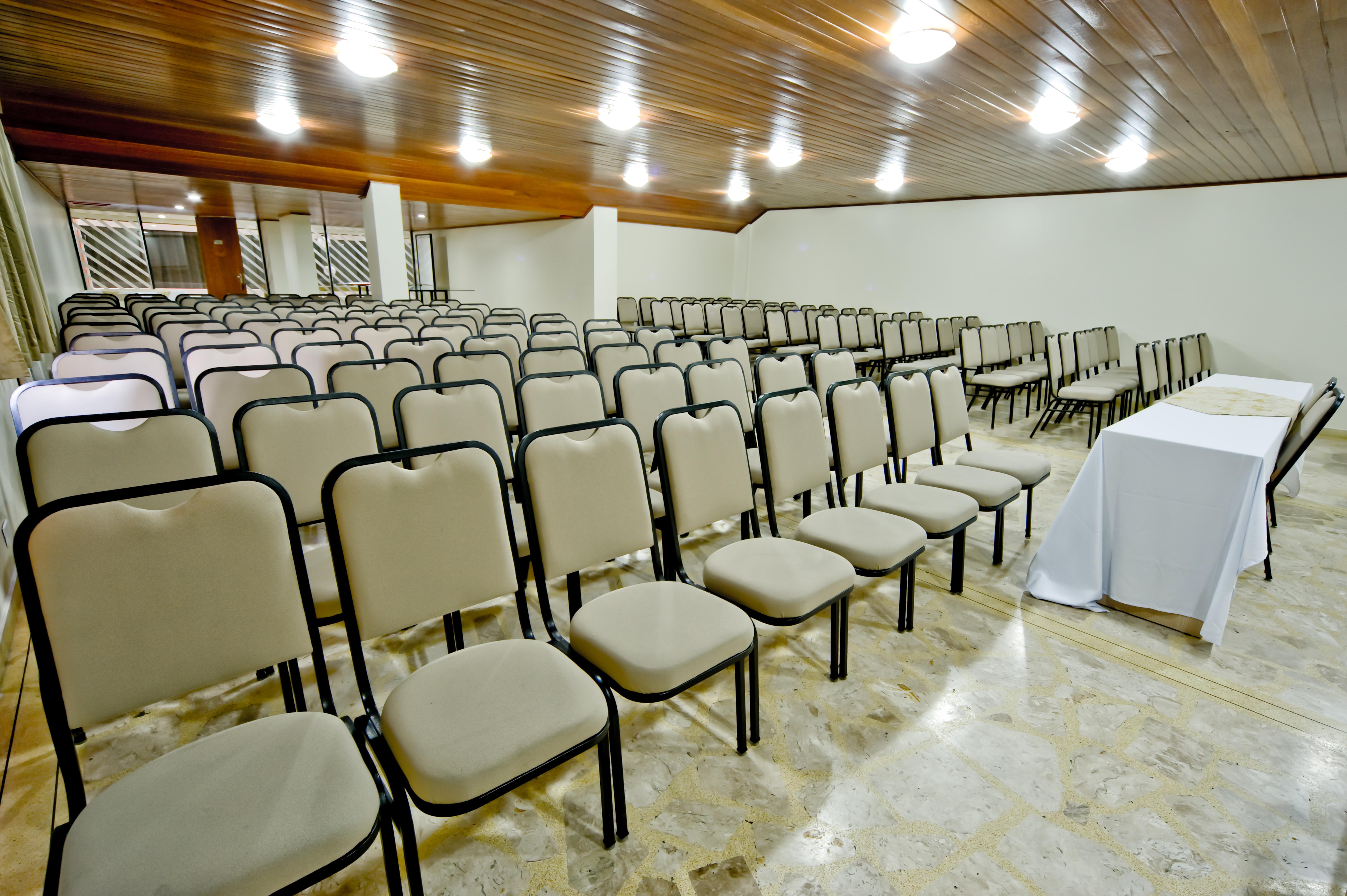 Hotel Golden Park Curitiba By Nacional Inn Luaran gambar