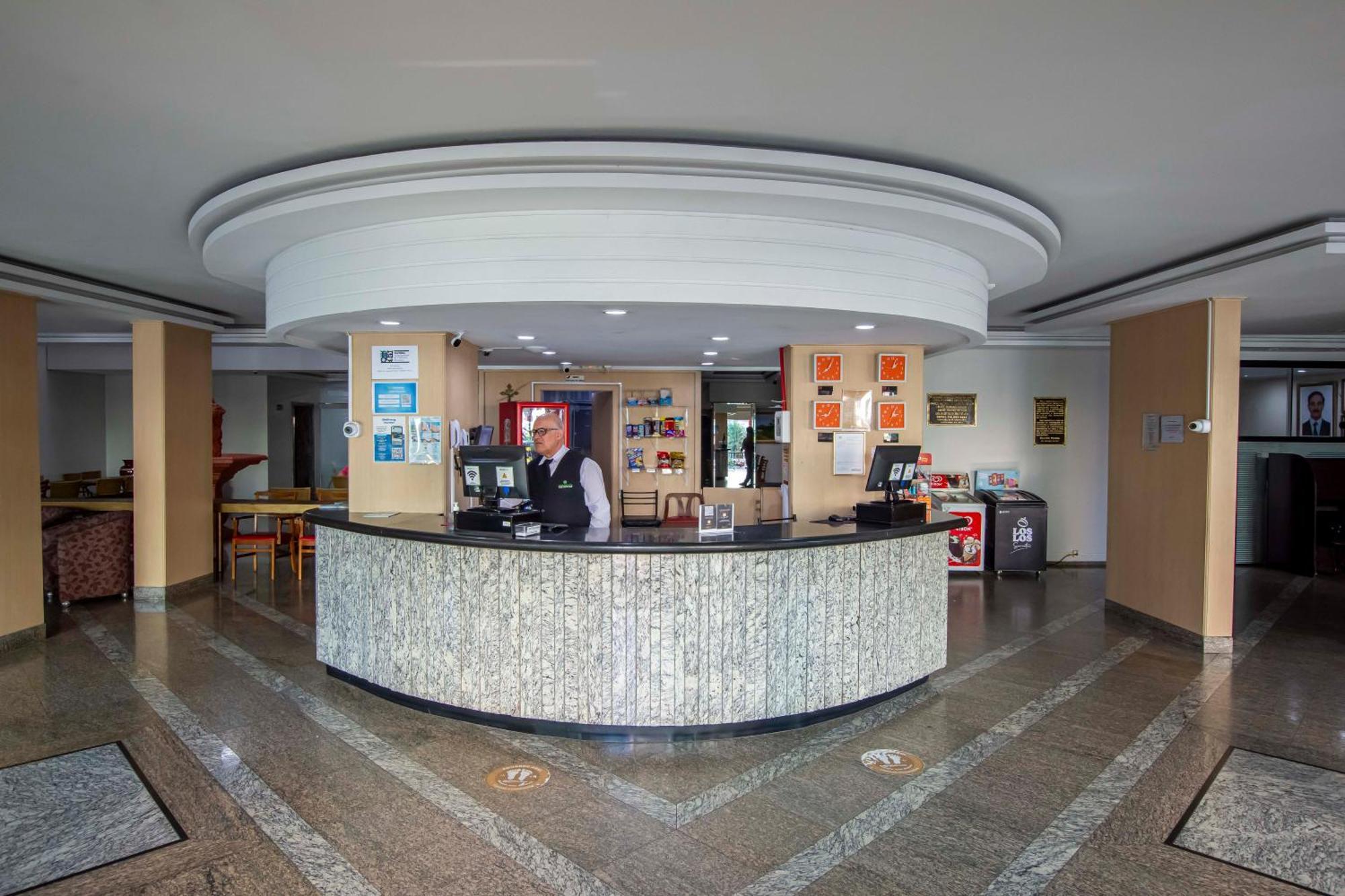 Hotel Golden Park Curitiba By Nacional Inn Luaran gambar