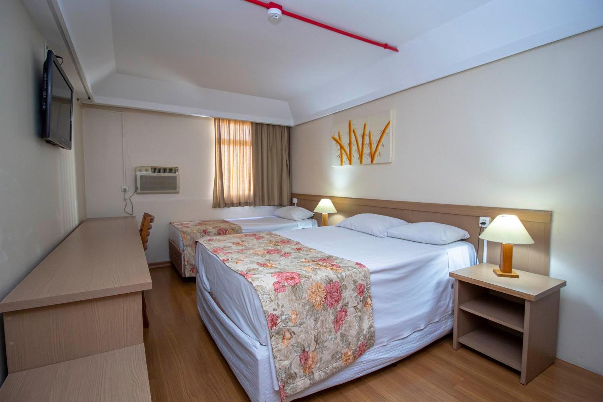 Hotel Golden Park Curitiba By Nacional Inn Luaran gambar